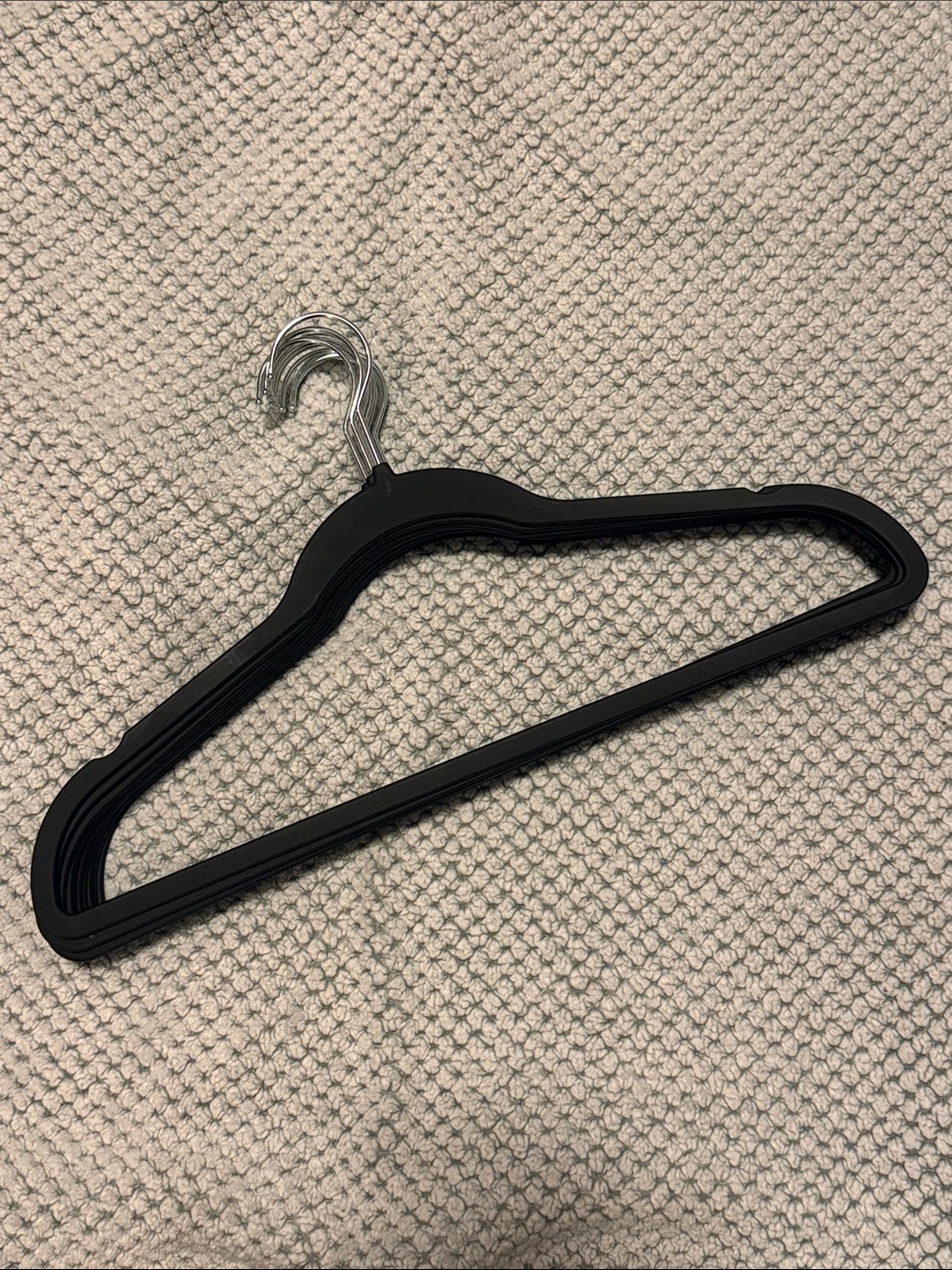 Bundle of 10 Rubberized Hangers NWOT 🌻
